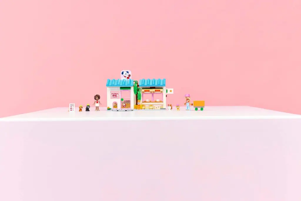 LEGO Friends Dog Treats Bakery - view 8