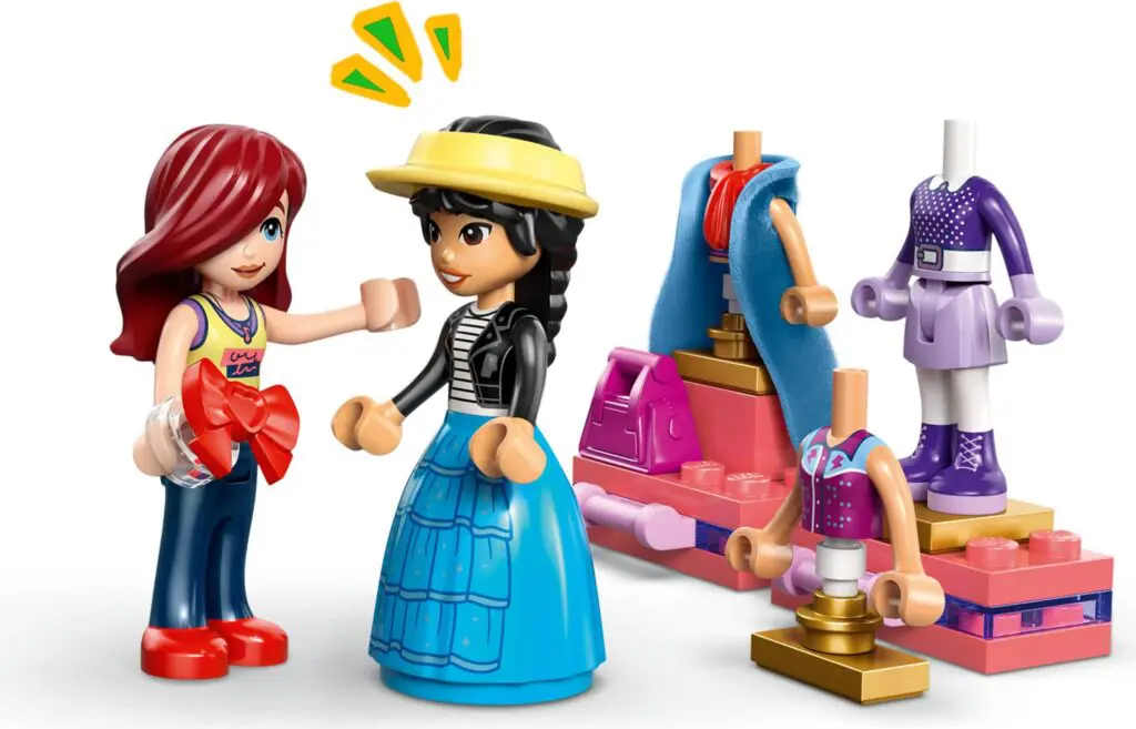 LEGO Friends Heartlake City Fashion Show - view 10