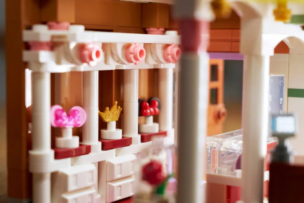 LEGO Disney Main Street, U.S.A. - view 12
