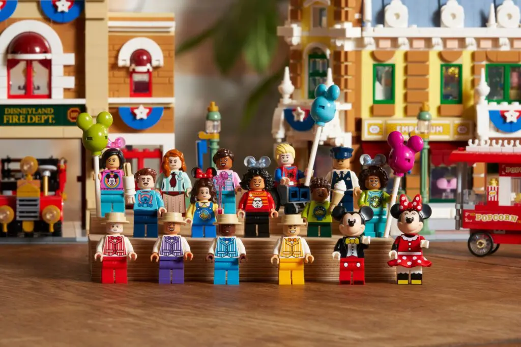 LEGO Disney Main Street, U.S.A. - view 13