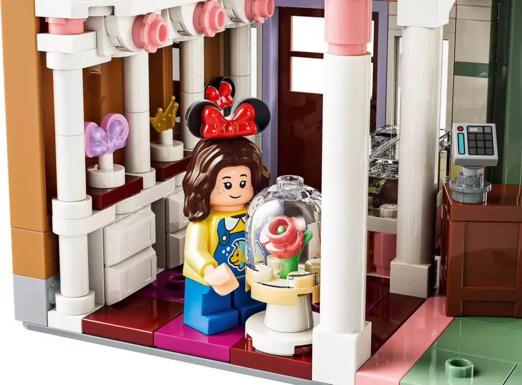 LEGO Disney Main Street, U.S.A. - view 22