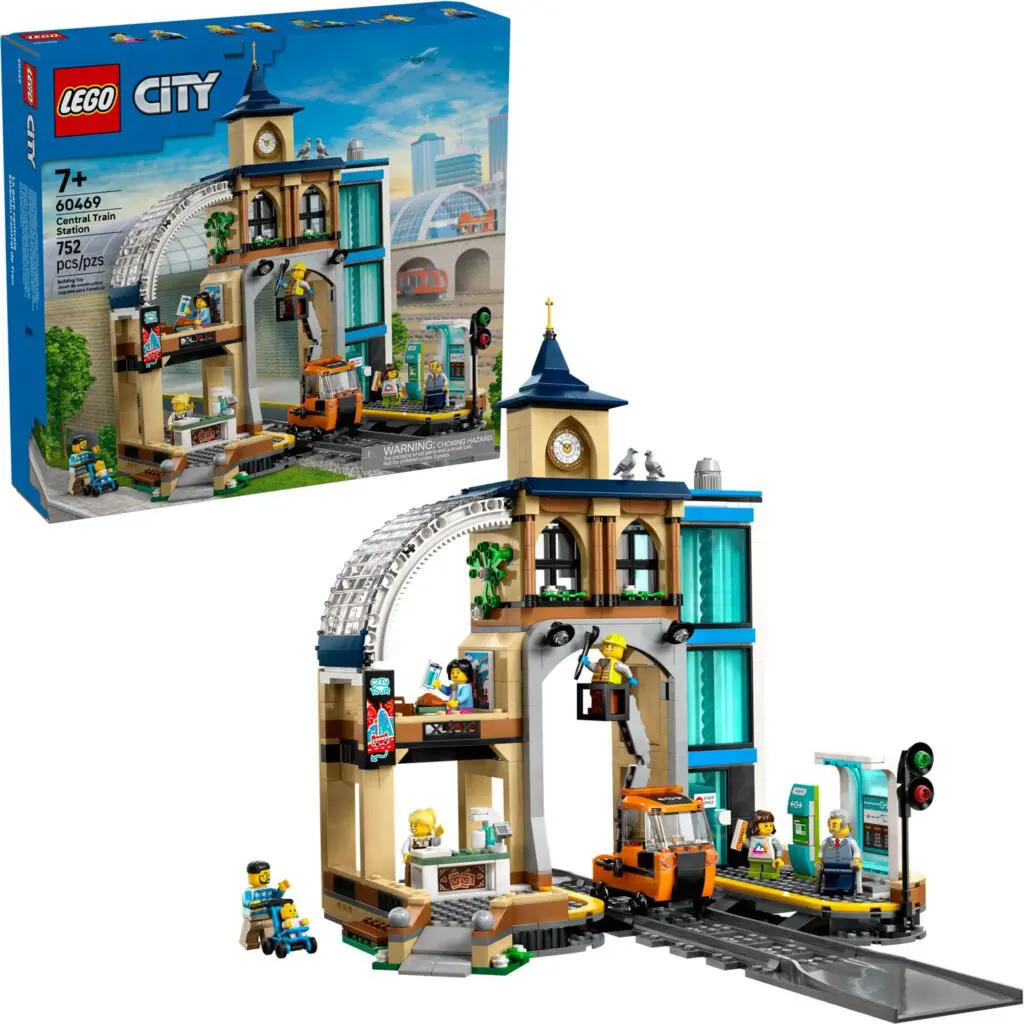 LEGO City Central Train Station - view 3