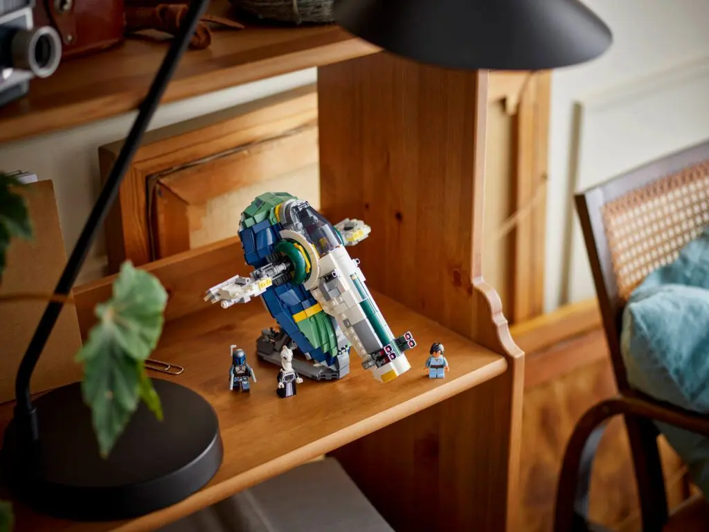 LEGO Star Wars Jango Fett's Starship - view 7