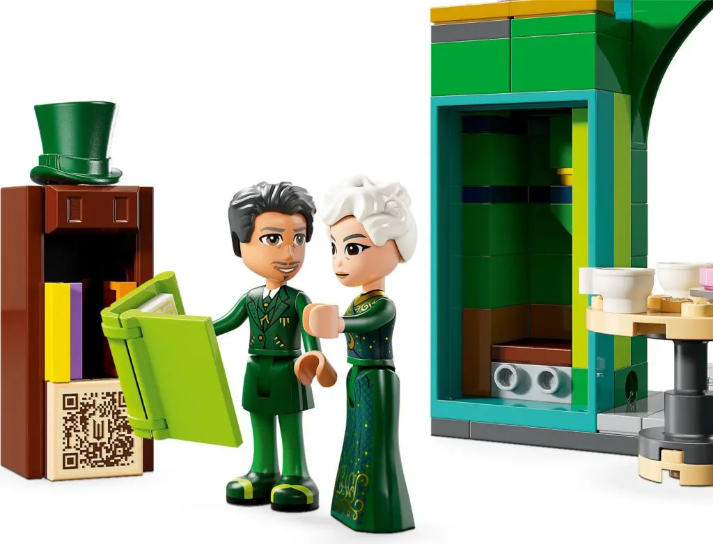 LEGO Wicked Welcome to Emerald City - view 10