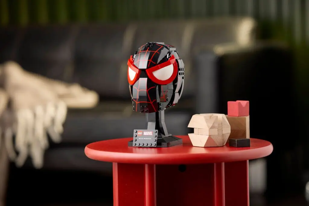 LEGO Marvel Super Heroes Miles Morales' Mask - view 8