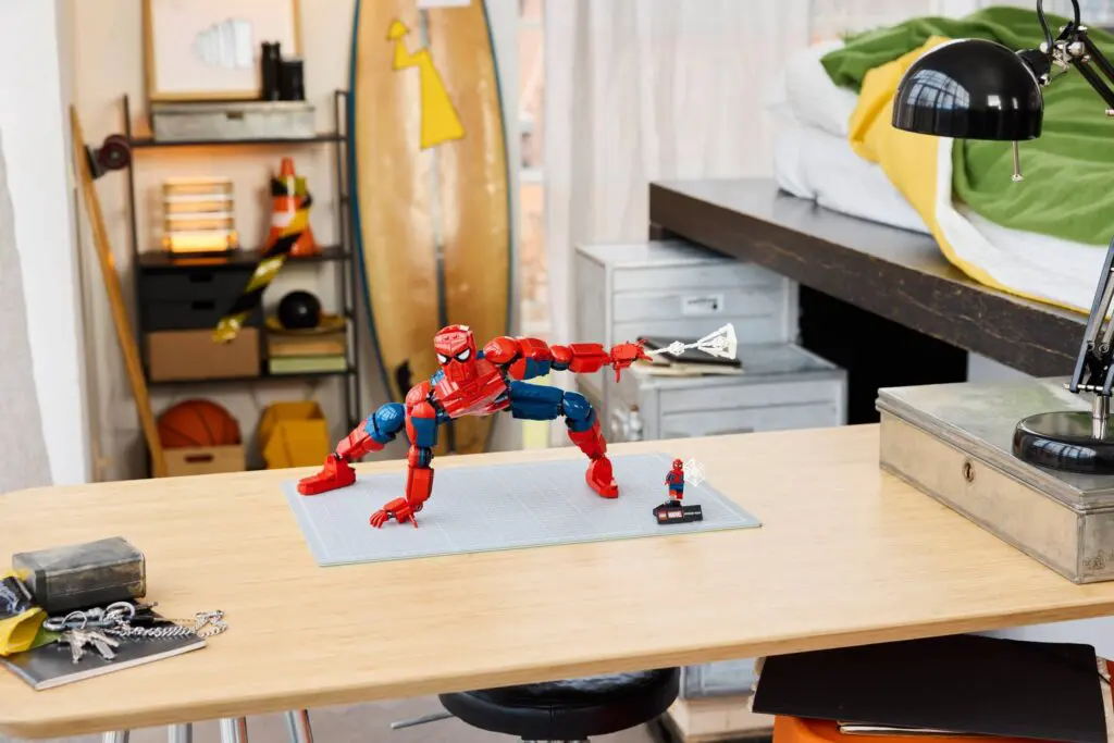 LEGO Marvel Super Heroes Spider-Man Hero Figure - view 7