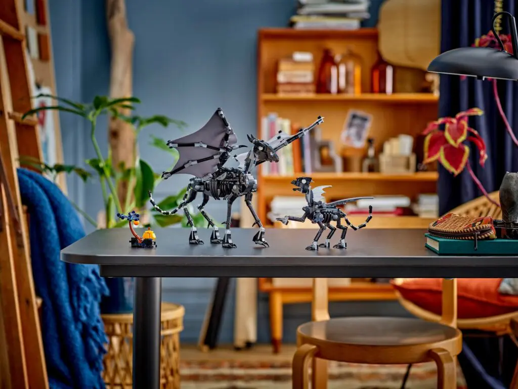 LEGO Harry Potter Thestral Family - view 7