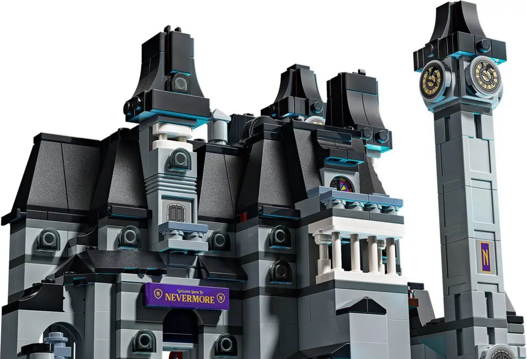 LEGO Wednesday Nevermore Academy - view 10