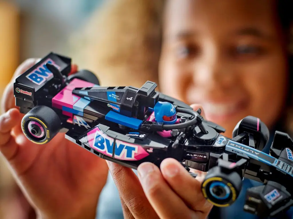 LEGO Speed Champions BWT Alpine F1 Team A524 - view 4