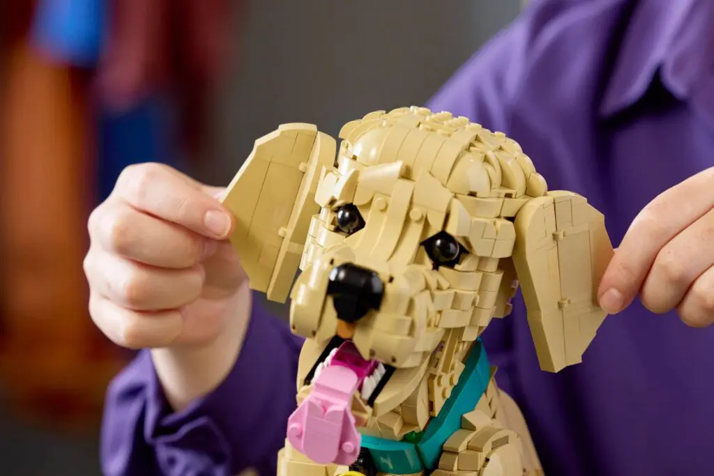 LEGO Icons Golden Retriever Puppy - view 8