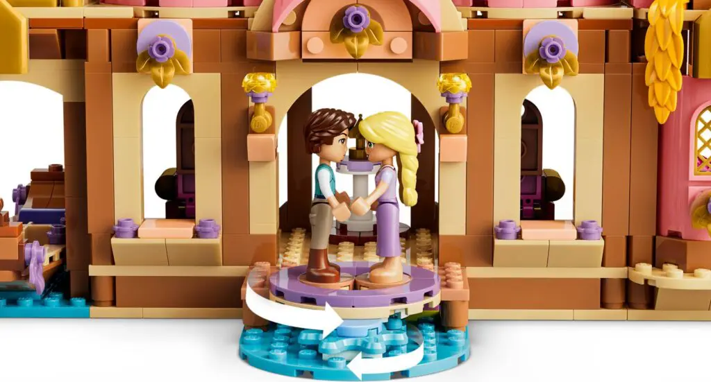 LEGO Disney Rapunzel's Castle - view 14