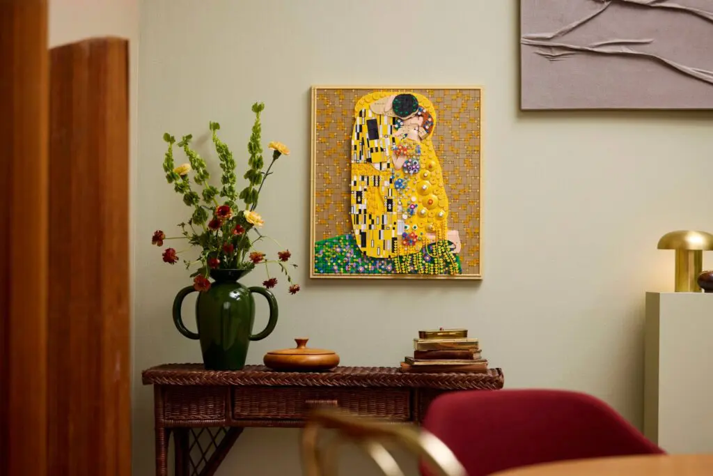 LEGO Art Gustav Klimt - The Kiss - view 23