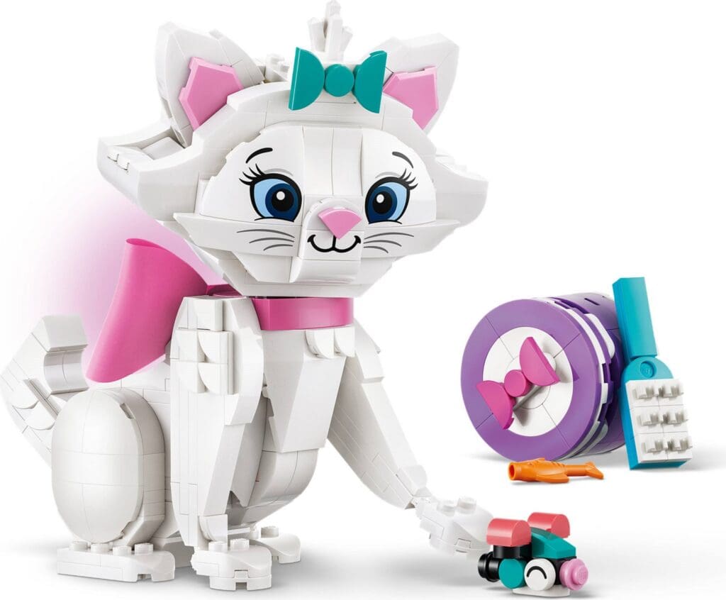 LEGO Disney The Aristocats Adorable Marie - view 9